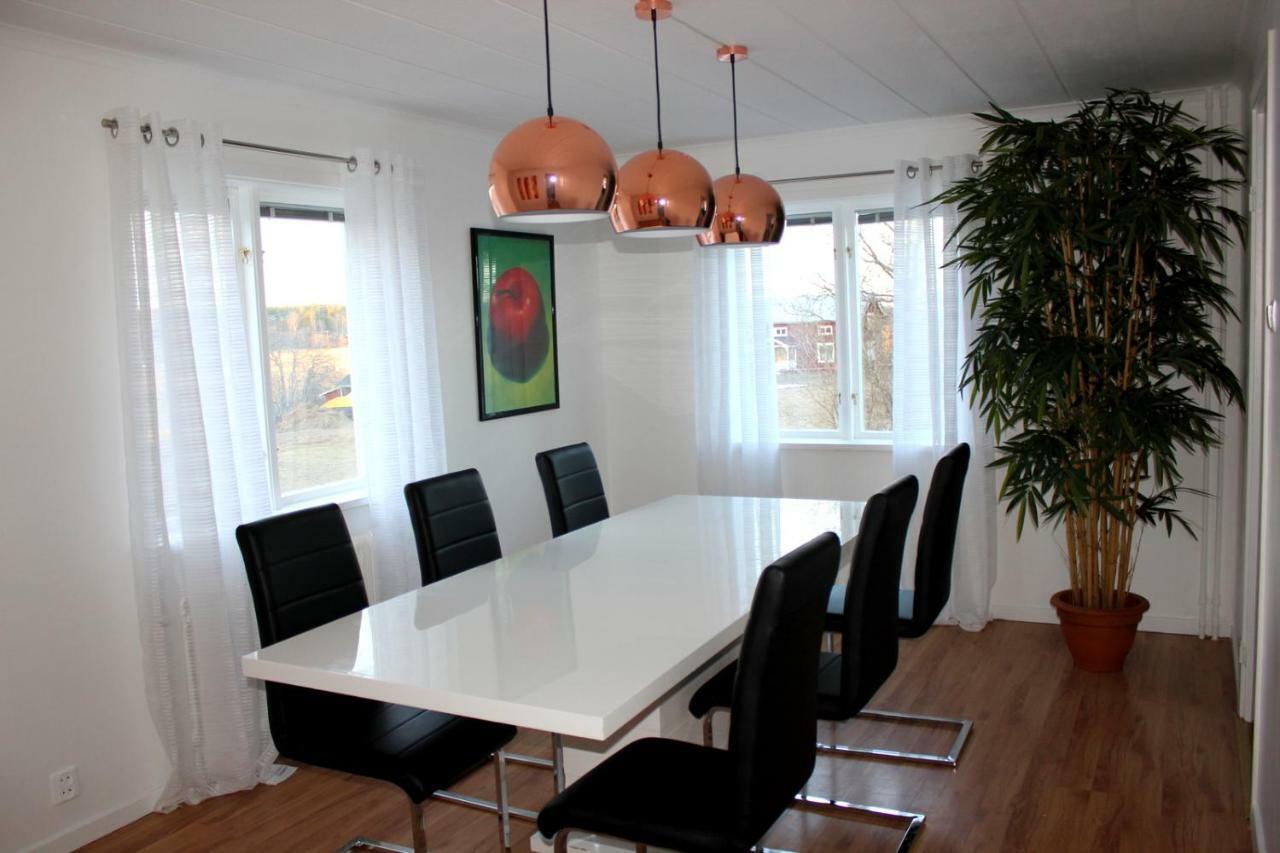 Ett Hus Med 3 Sovrum Med Supersnabba Internet Fiberanslutningen 1000Mb-100Mb I Hoeg, 7 Minuter Fran Hudiksvall Bagian luar foto