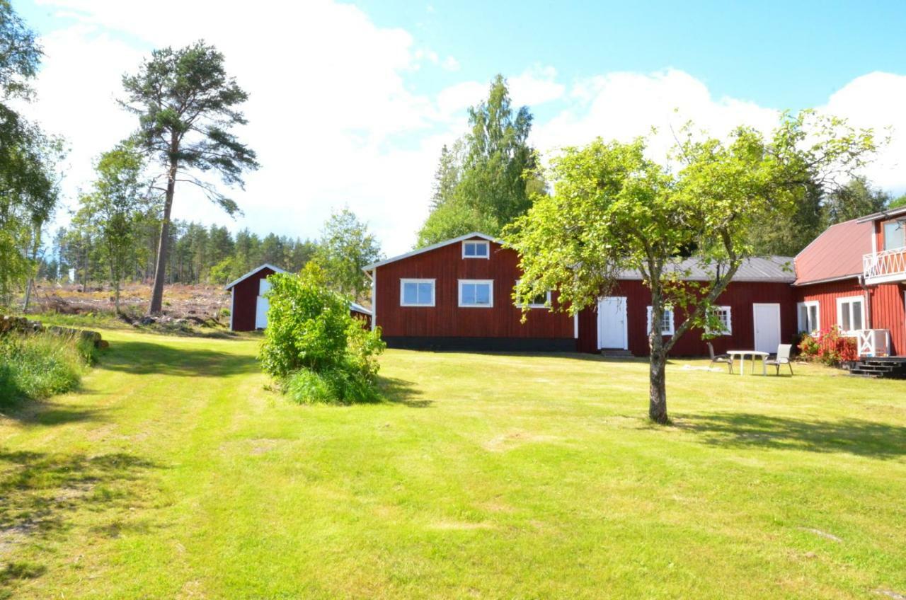 Ett Hus Med 3 Sovrum Med Supersnabba Internet Fiberanslutningen 1000Mb-100Mb I Hoeg, 7 Minuter Fran Hudiksvall Bagian luar foto