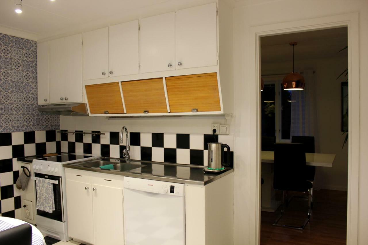 Ett Hus Med 3 Sovrum Med Supersnabba Internet Fiberanslutningen 1000Mb-100Mb I Hoeg, 7 Minuter Fran Hudiksvall Bagian luar foto