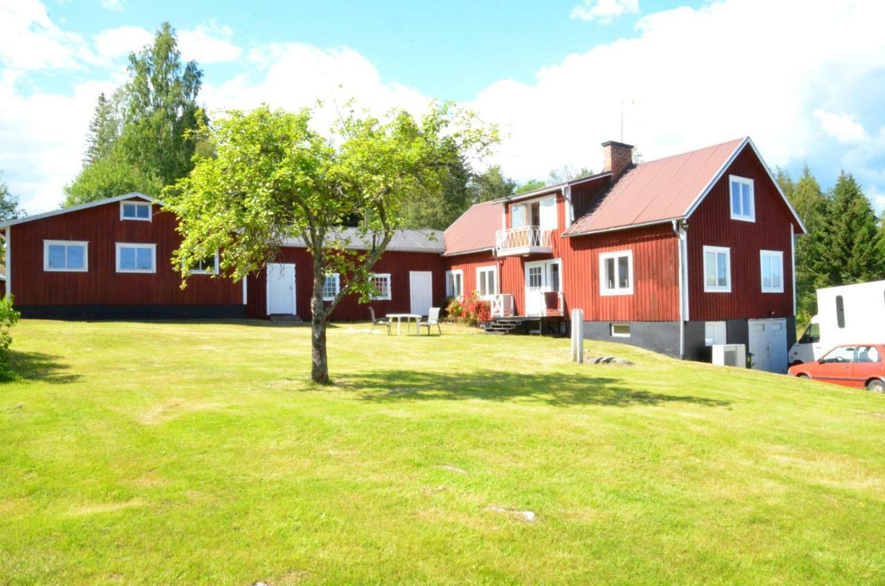 Ett Hus Med 3 Sovrum Med Supersnabba Internet Fiberanslutningen 1000Mb-100Mb I Hoeg, 7 Minuter Fran Hudiksvall Bagian luar foto