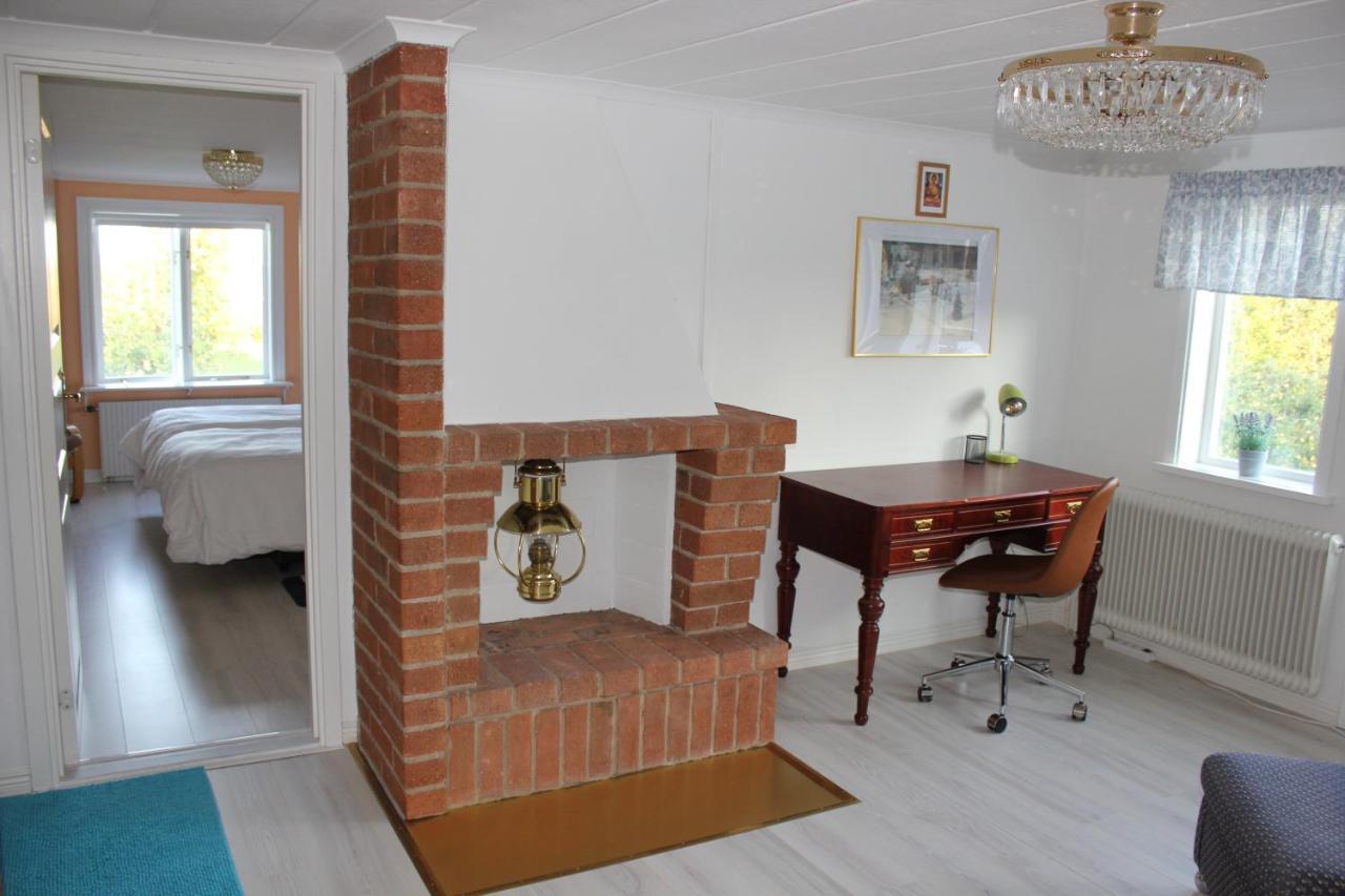 Ett Hus Med 3 Sovrum Med Supersnabba Internet Fiberanslutningen 1000Mb-100Mb I Hoeg, 7 Minuter Fran Hudiksvall Bagian luar foto